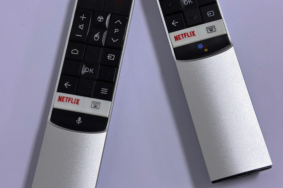 REMOTE TCL VOICE - VỎ NHÔM BẠC