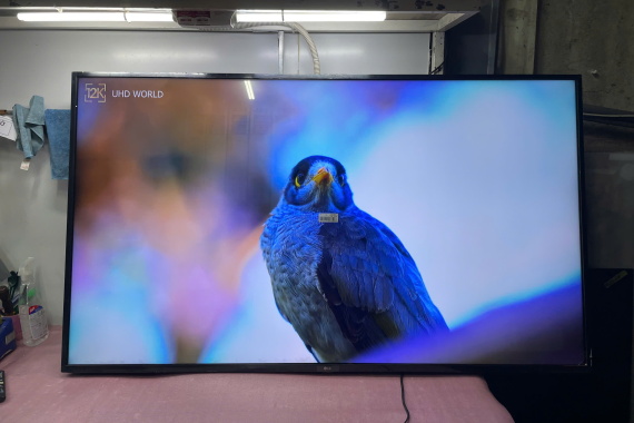Smart Tivi LG 4K 65 inch 65UQ7550PSF